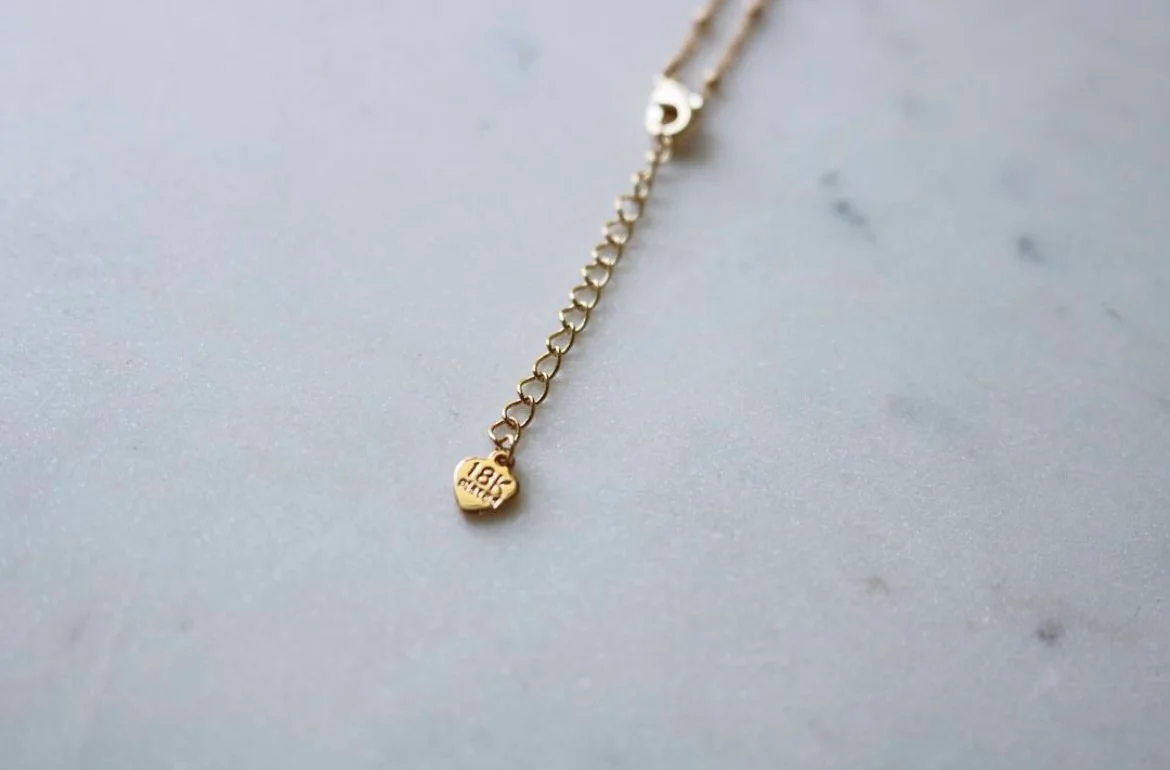 PH Handmade 18k Gold-Plated | Loves-Me-Not Daisy Necklace - Image 3